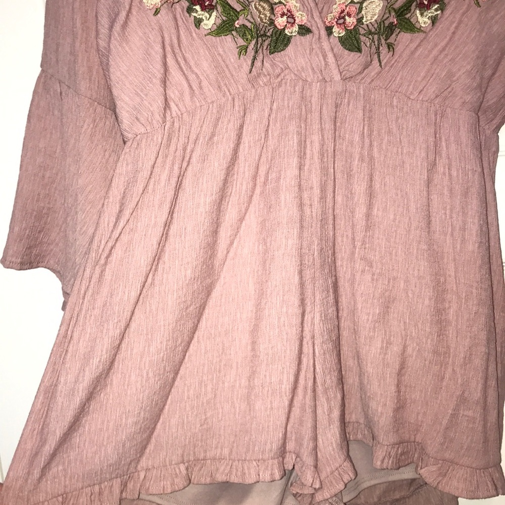 Altair’d State pink Romper Medium - Picture 5 of 6